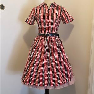 Bernie Dexter red white black day dress Med
